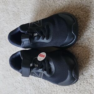 New Balance Size 2 Black